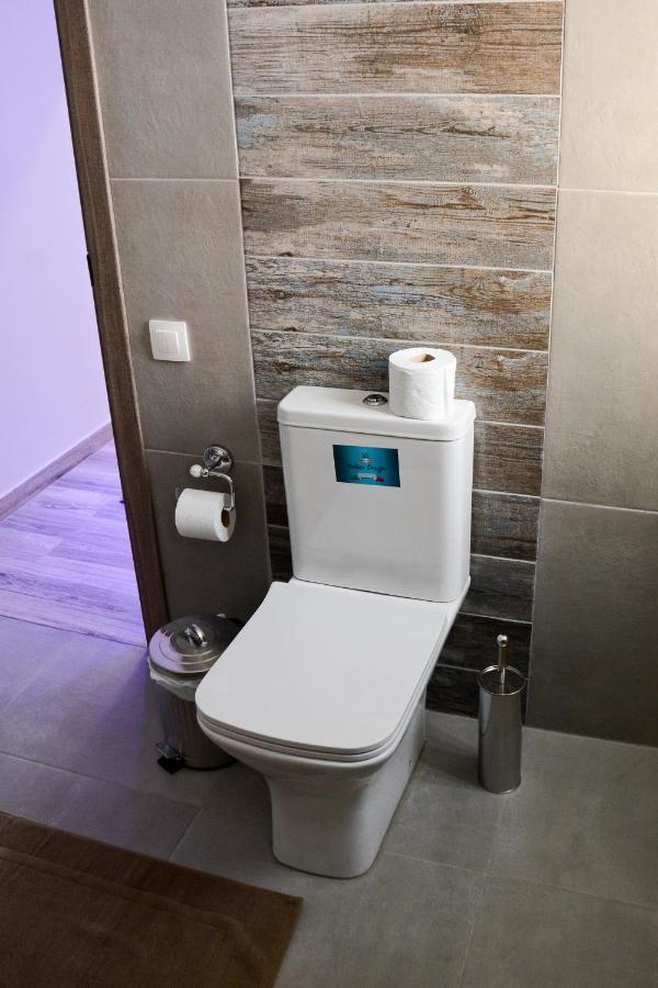 Dafni Luxury Suites Aten Exteriör bild